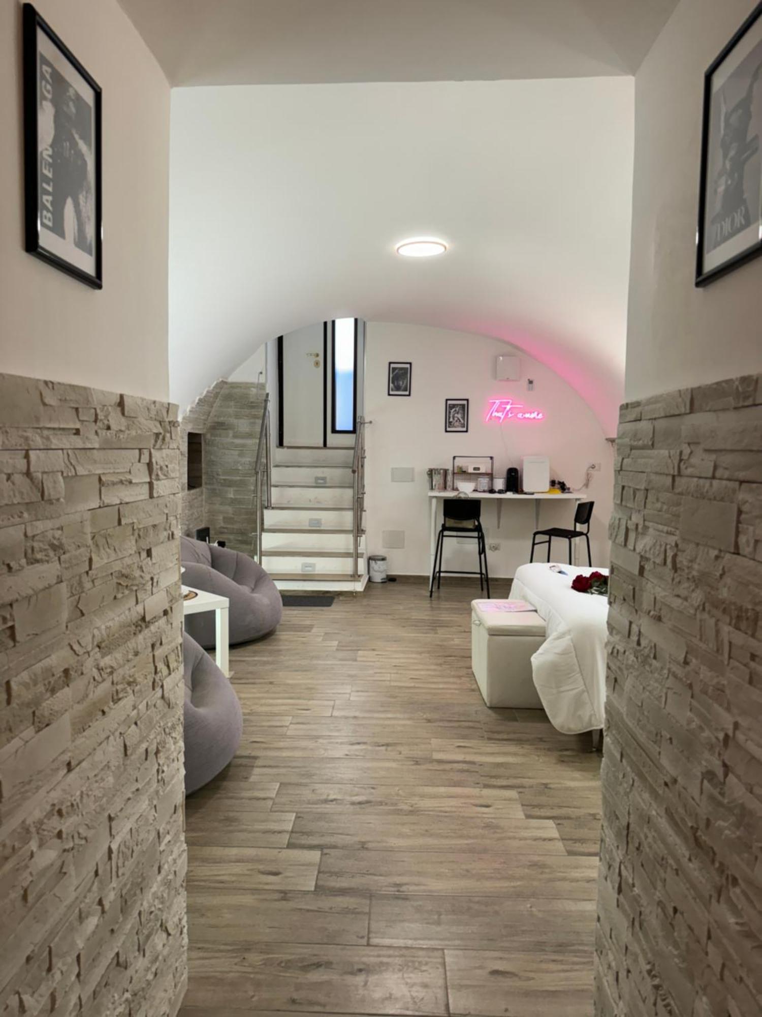 Pietra Viva Room Барі Екстер'єр фото